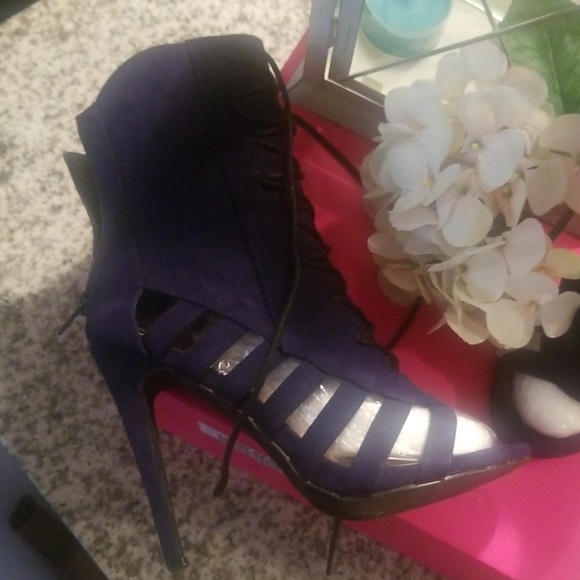 Booties - Picture 2 of 4